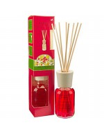 Colony spicy cinnamon diffuser and winter berries