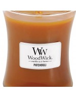 Woodwick candela media patchouli