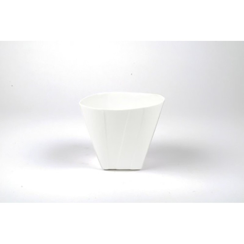 Vase D&M plié en céramique blanche 8 cm