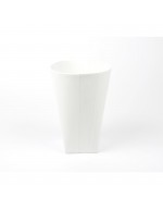 D&amp;M Vase gefaltet in hochweißer Keramik 14 cm