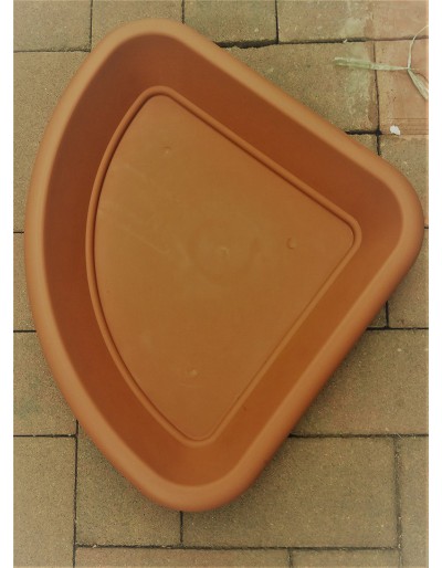 HIGH CORNER TERRACOTTA DECOR SAUCER 45cm Seite