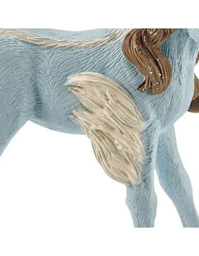Eyelas King Foal Toy Figurine