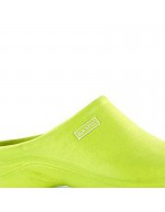 Zapato de jardín negrofox colores manzana