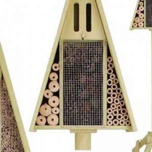 esschert design insect hotel on pole in gift box