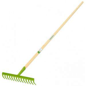 Teeth rake with wooden handle