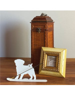 Mosquito coil holder Pug...